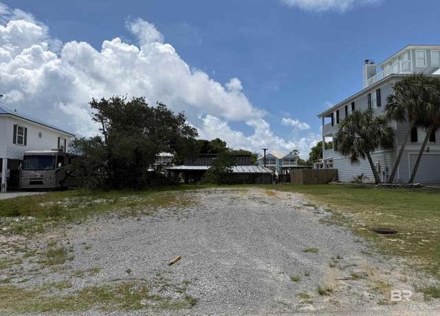 Property at 26575 Martinique Dr, Orange Beach, AL 36561