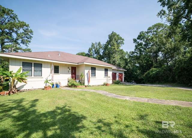 Property at 2020 Archer Ln, Mobile, AL 36605, 4 beds, 3 baths