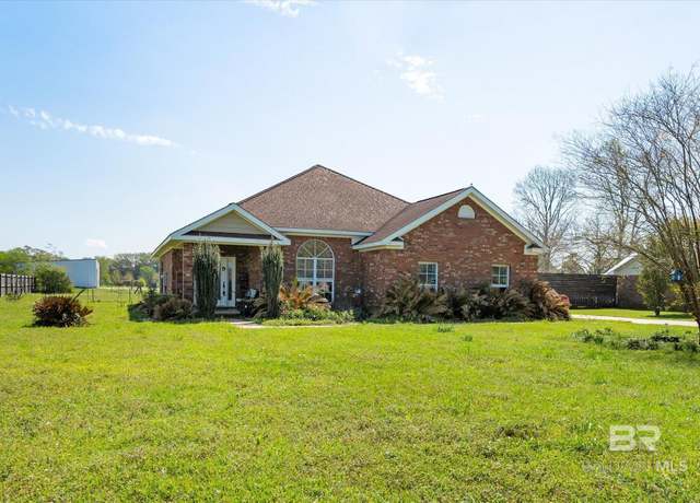 Property at 19066 County Road 71, Summerdale, AL 36580, 3 beds, 2 baths