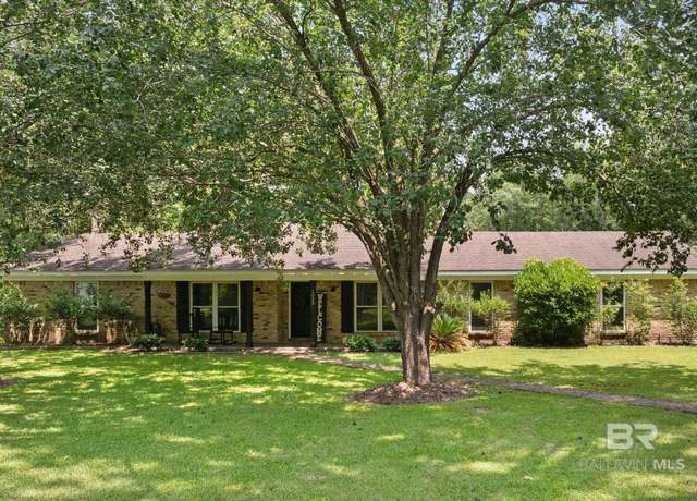 Property at 1025 Walter Smith Rd, Mobile, AL 36695, 5 beds, 3 baths