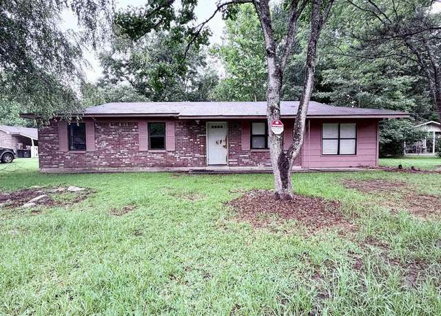Property at 1404 Dailey St, Brewton, AL 36426, 3 beds, 2 baths
