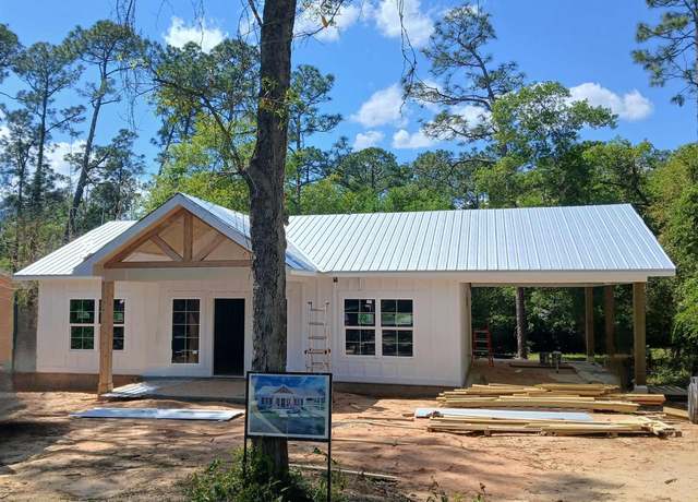 Property at 2721 Manuel Dr, Lillian, AL 36549, 2 beds, 2 baths
