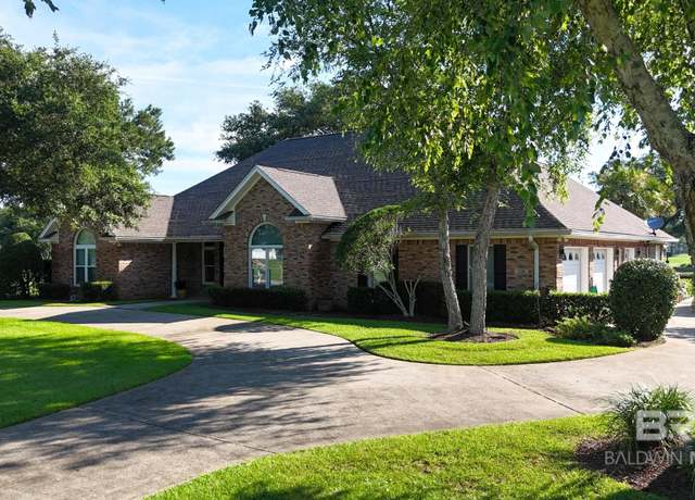 Property at 326 Prestwick Ave, Gulf Shores, AL 36542, 4 beds, 3 baths