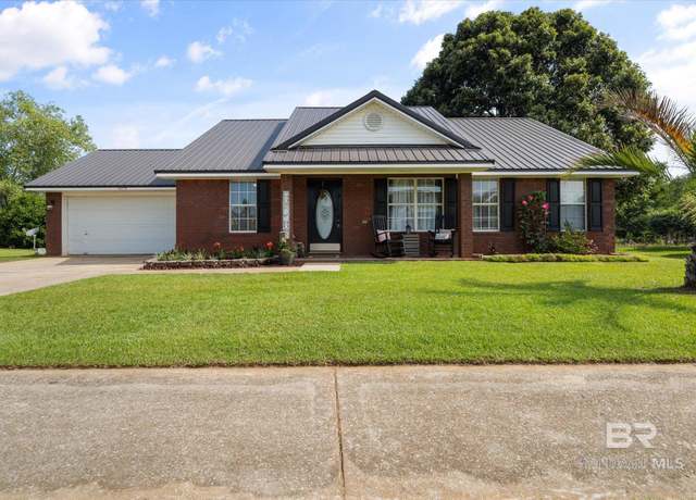 Property at 16399 Mansion St, Foley, AL 36535, 3 beds, 2 baths