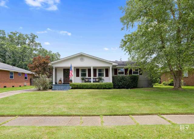 Property at 2908 Brierwood Dr, Mobile, AL 36606, 3 beds, 2 baths