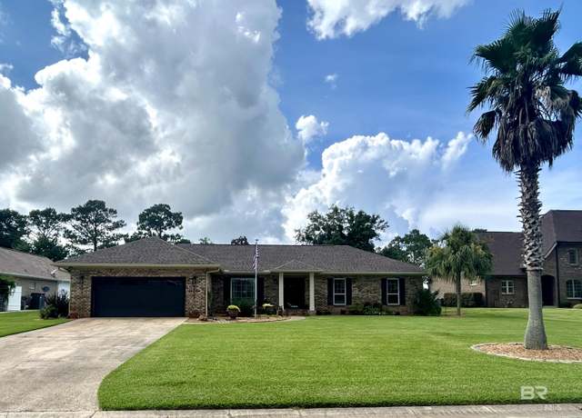 Property at 9349 Lakeview Dr, Foley, AL 36535, 4 beds, 3 baths