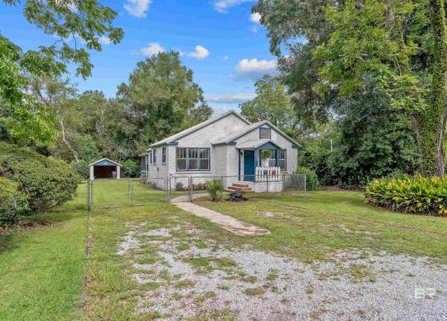 Property at 309 S Section St, Fairhope, AL 36532, 2 beds, 1 bath