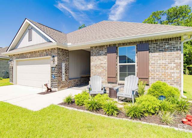 Property at 1388 Surrey Loop, Foley, AL 36535, 3 beds, 2 baths