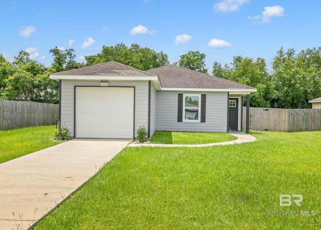Property at 15030 Marem Dr, Foley, AL 36535, 3 beds, 2 baths
