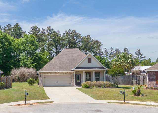 Property at 1130 Crown Walk Dr, Foley, AL 36535, 4 beds, 2 baths