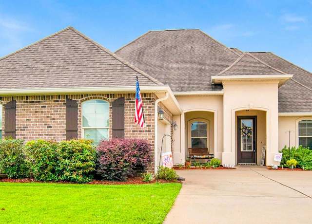 Property at 11518 Alabaster Dr, Daphne, AL 36526, 4 beds, 3 baths