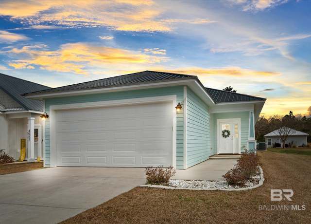 Property at 8056 Carmel Cir, Foley, AL 36535, 3 beds, 2 baths