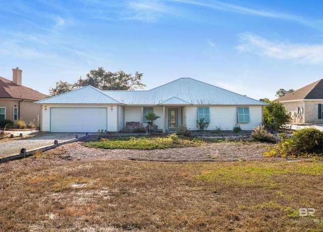 Property at 4612 Bayou Ct, Orange Beach, AL 36561, 3 beds, 2.5 baths