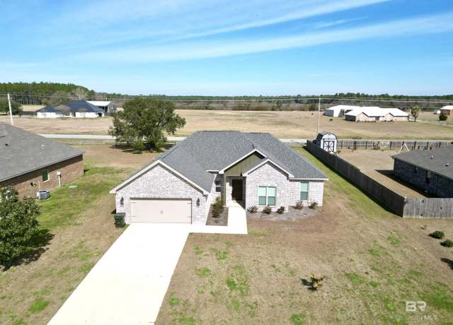 Property at 25889 Barbi Ln, Elberta, AL 36530, 4 beds, 2 baths