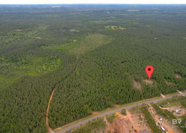 Property at 26610 Linholm Rd, Robertsdale, AL 36567