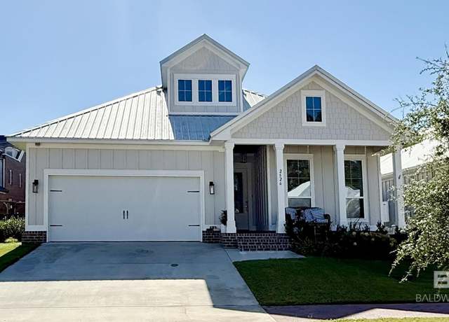 Property at 2526 Bienville Ave, Gulf Shores, AL 36542, 3 beds, 2 baths