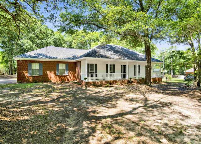 Property at 8520 Vintage Woods Dr, Mobile, AL 36619, 4 beds, 3 baths
