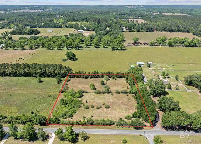 Property at 13733 White Rd, Silverhill, AL 36576