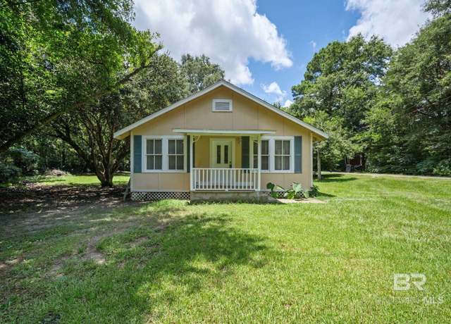 Property at 1001 A St, Bay Minette, AL 36507, 3 beds, 2 baths