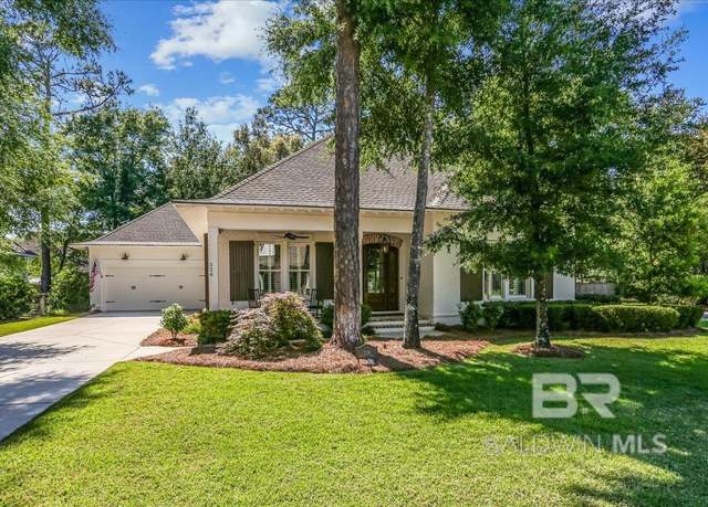 Property at 326 Poviner Pl, Fairhope, AL 36532, 3 beds, 2.5 baths
