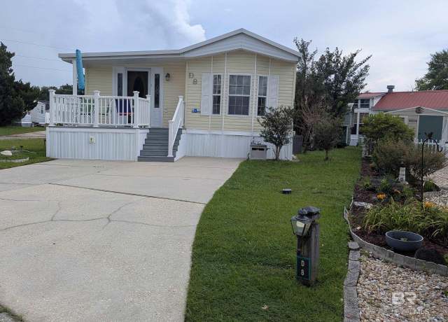 Property at 24711 Miflin Rd Unit D8, Elberta, AL 36530, 2 beds, 1.5 baths