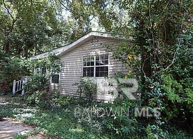 Property at 520 Volanta Ave, Fairhope, AL 36532, 3 beds, 1.5 baths