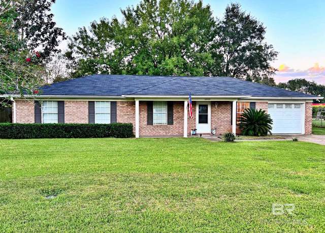 Property at 25125 Olive St, Elberta, AL 36530, 4 beds, 2 baths