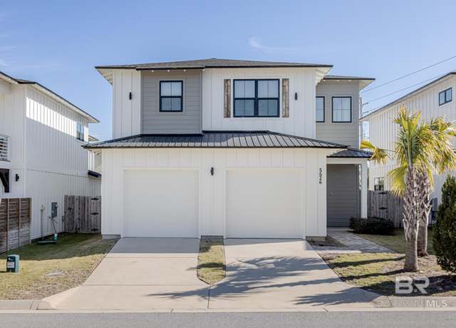 Property at 5626 Trout Ln, Pensacola, FL 32507, 3 beds, 2.5 baths