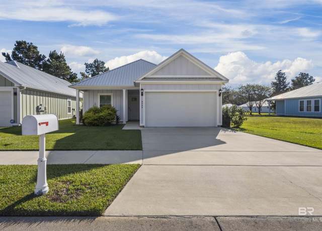 Property at 8080 Carmel Cir, Foley, AL 36535, 4 beds, 2 baths