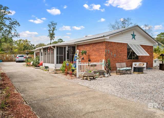 Property at 1714 S Spanish Cove Dr, Lillian, AL 36549, 2 beds, 2 baths