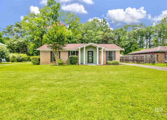 Property at 1476 Boudousquie St, Mobile, AL 36605, 3 beds, 1.5 baths