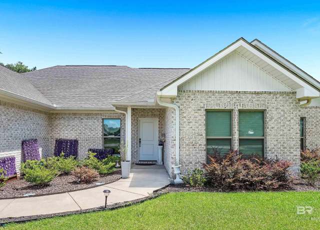 Property at 19794 Oakdale Ln, Robertsdale, AL 36567, 4 beds, 2.5 baths