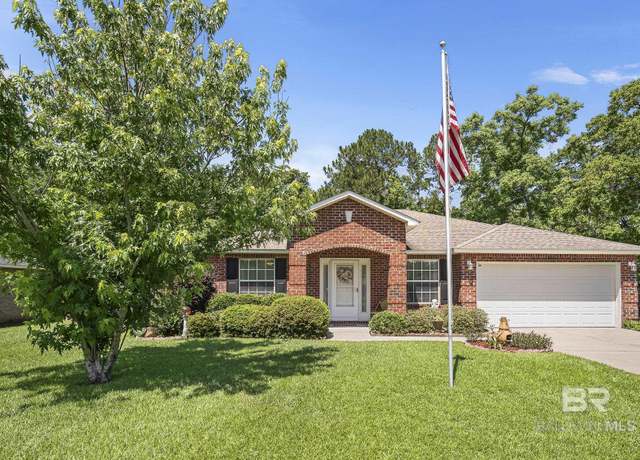 Property at 1802 S Bay St, Foley, AL 36535, 3 beds, 2 baths