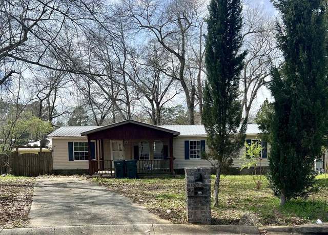 Property at 24765 Oak View Ct, Loxley, AL 36551, 3 beds, 2 baths