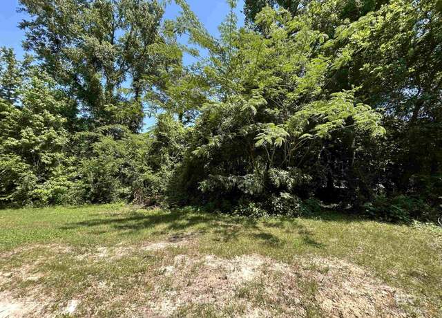 Property at 134 Confederate Dr, Spanish Fort, AL 36527