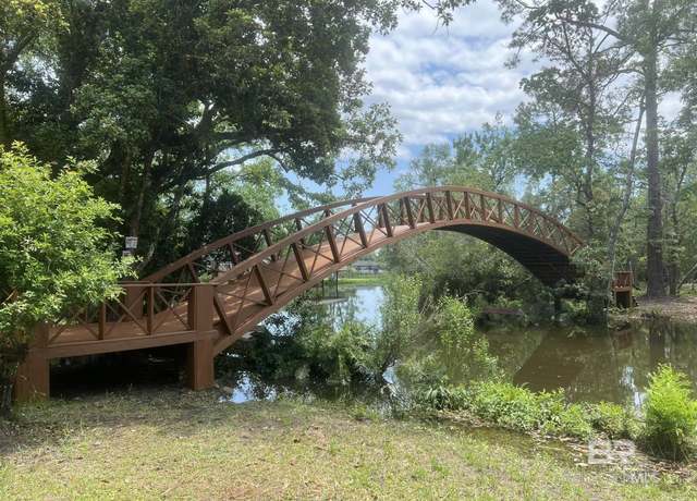 Property at 7681 Riverwood Dr, Foley, AL 36535