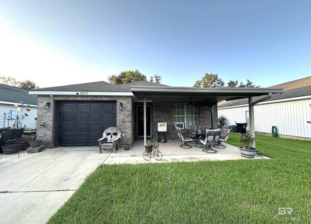 Property at 18975 Florida St, Robertsdale, AL 36567, 3 beds, 2 baths