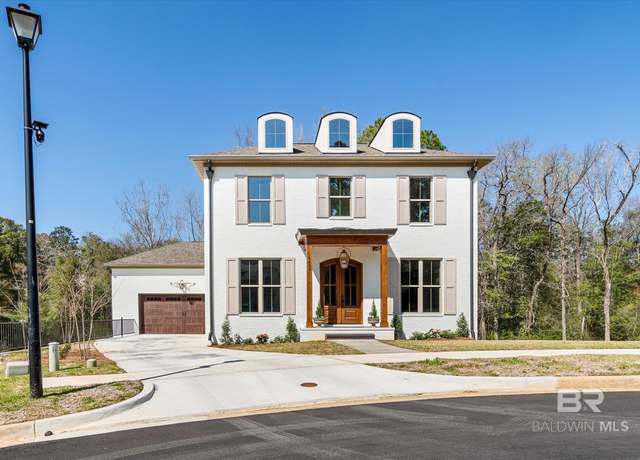 Property at 5488 S Hilltop Dr, Mobile, AL 36608, 3 beds, 3 baths