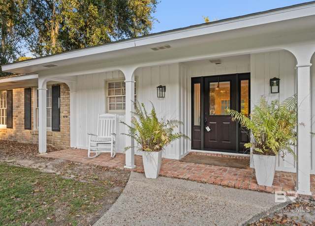 Property at 1104 Captain O'Neal Dr, Daphne, AL 36526, 3 beds, 3 baths