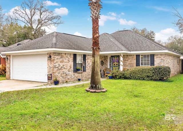 Property at 105 Cluster Oaks Ct, Foley, AL 36535, 3 beds, 2 baths