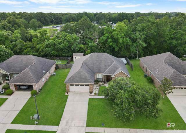 Property at 9632 Sanibel Loop, Daphne, AL 36526, 3 beds, 2 baths