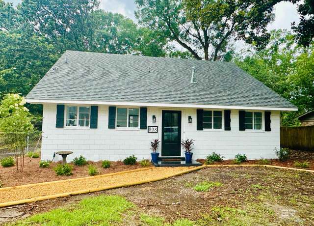 Property at 808 Rowell St, Mobile, AL 36606, 3 beds, 2 baths