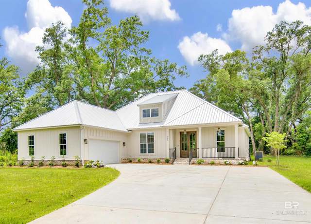 Property at 9275 Clarke Ridge Rd, Foley, AL 36535, 4 beds, 3 baths