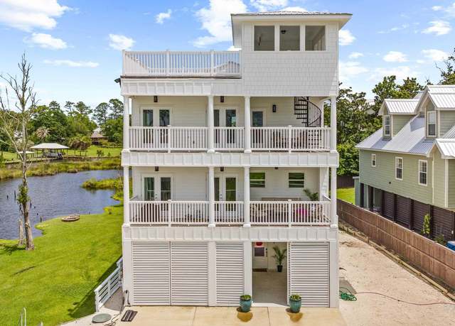 Property at 4994 Bay Cir, Orange Beach, AL 36561-4286, 4 beds, 3 baths