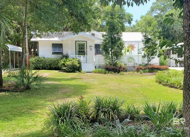 Property at 2368 Wallace Ln, Gulf Shores, AL 36542, 3 beds, 1.5 baths