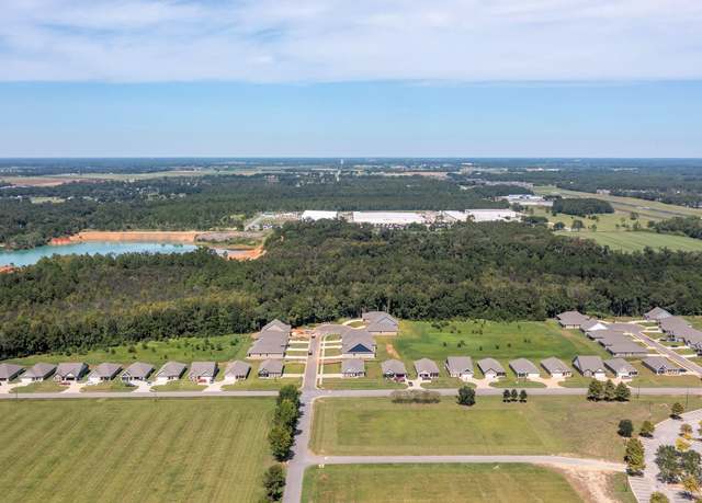Property at 13125 Dale Ln, Foley, AL 36535