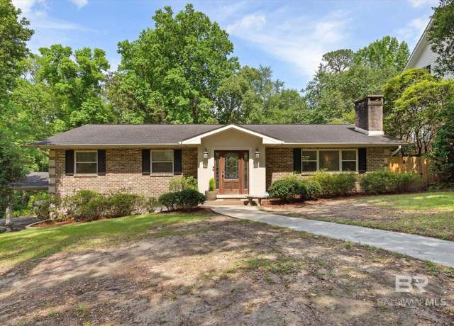Property at 640 E Chelsea Dr, Mobile, AL 36608, 4 beds, 3 baths