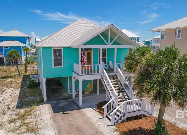 Property at 6096 Sawgrass Cir, Gulf Shores, AL 36542, 4 beds, 2 baths
