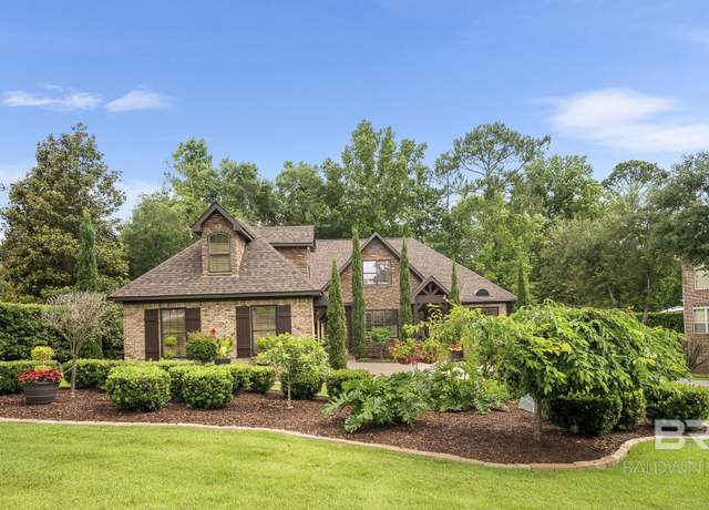 Property at 10055 Rosewood Ln, Daphne, AL 36526, 4 beds, 3.5 baths