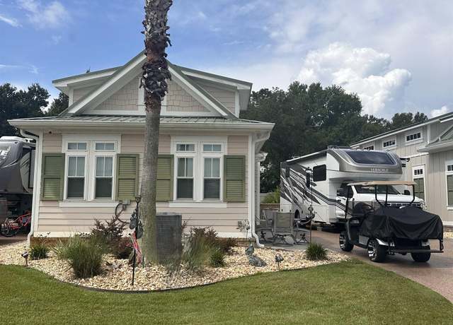 Property at 11943 Gateway Dr #36, Elberta, AL 36530, 1 bed, 1.5 baths